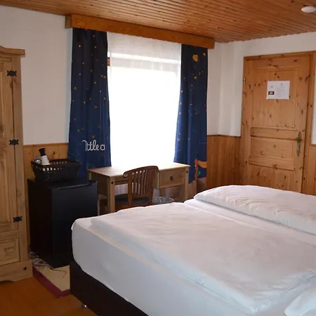 Hotel Altes Faehrhaus Duisburg