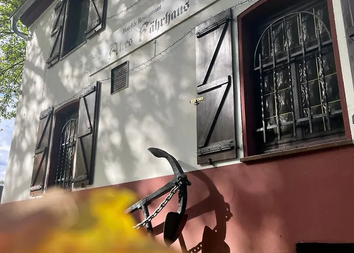 Altes Faehrhaus * Duisburg